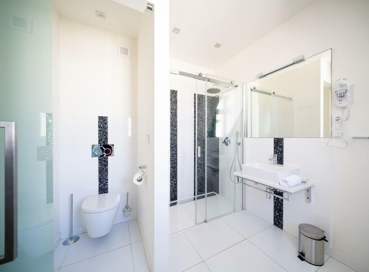 Luxurious Woodrow Wilson Apt In Prague Centre Eksteriør bilde